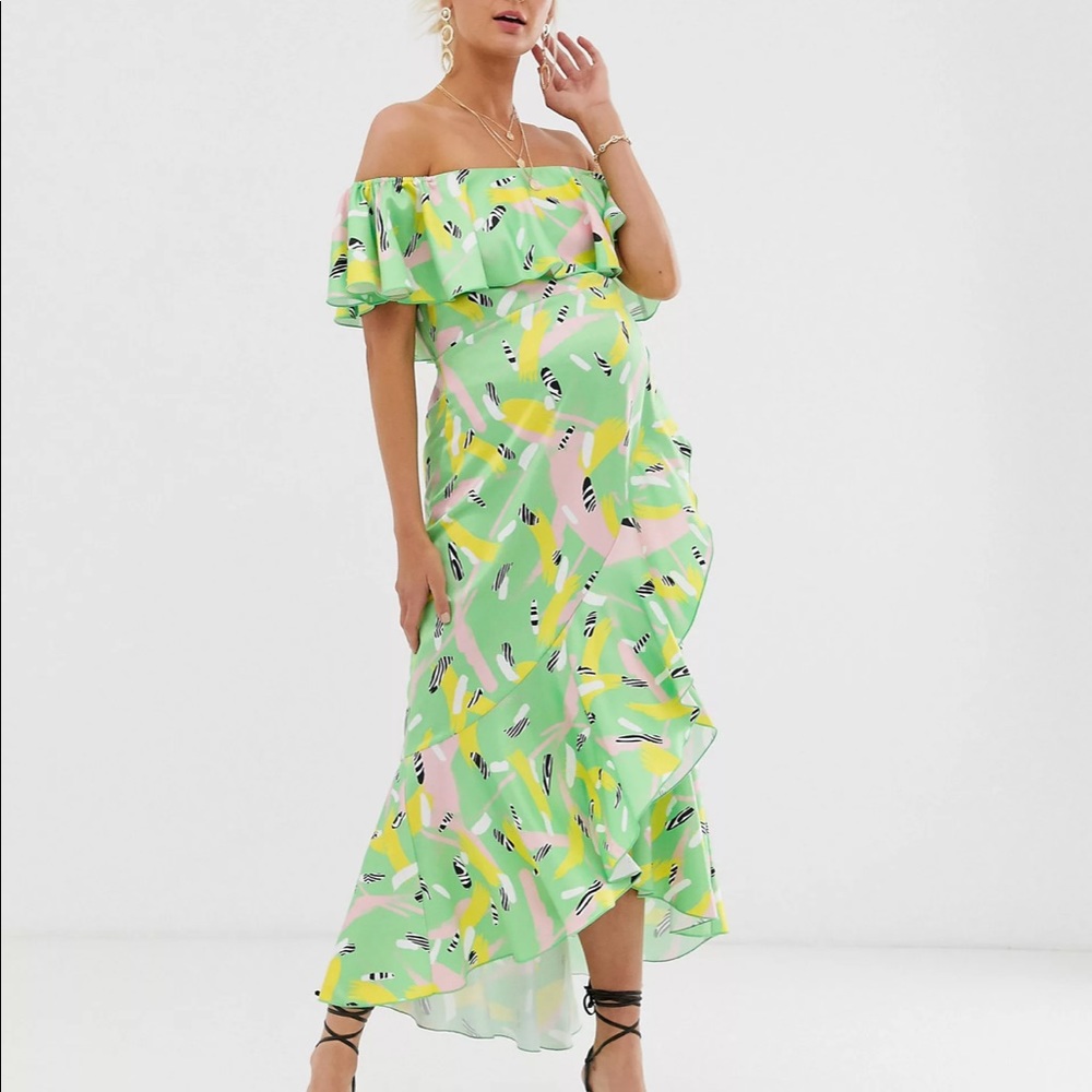 Gorgeous Flounce London Maternity dress NWT